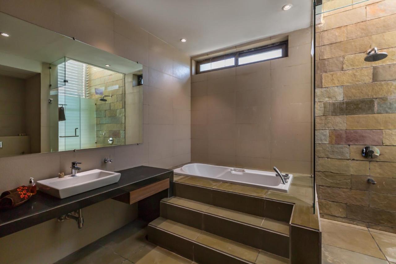 Saffronstays Aspen, Lonavala - Luxury Pool Villa With Games And Tv Room Near Bhushi Dam מראה חיצוני תמונה