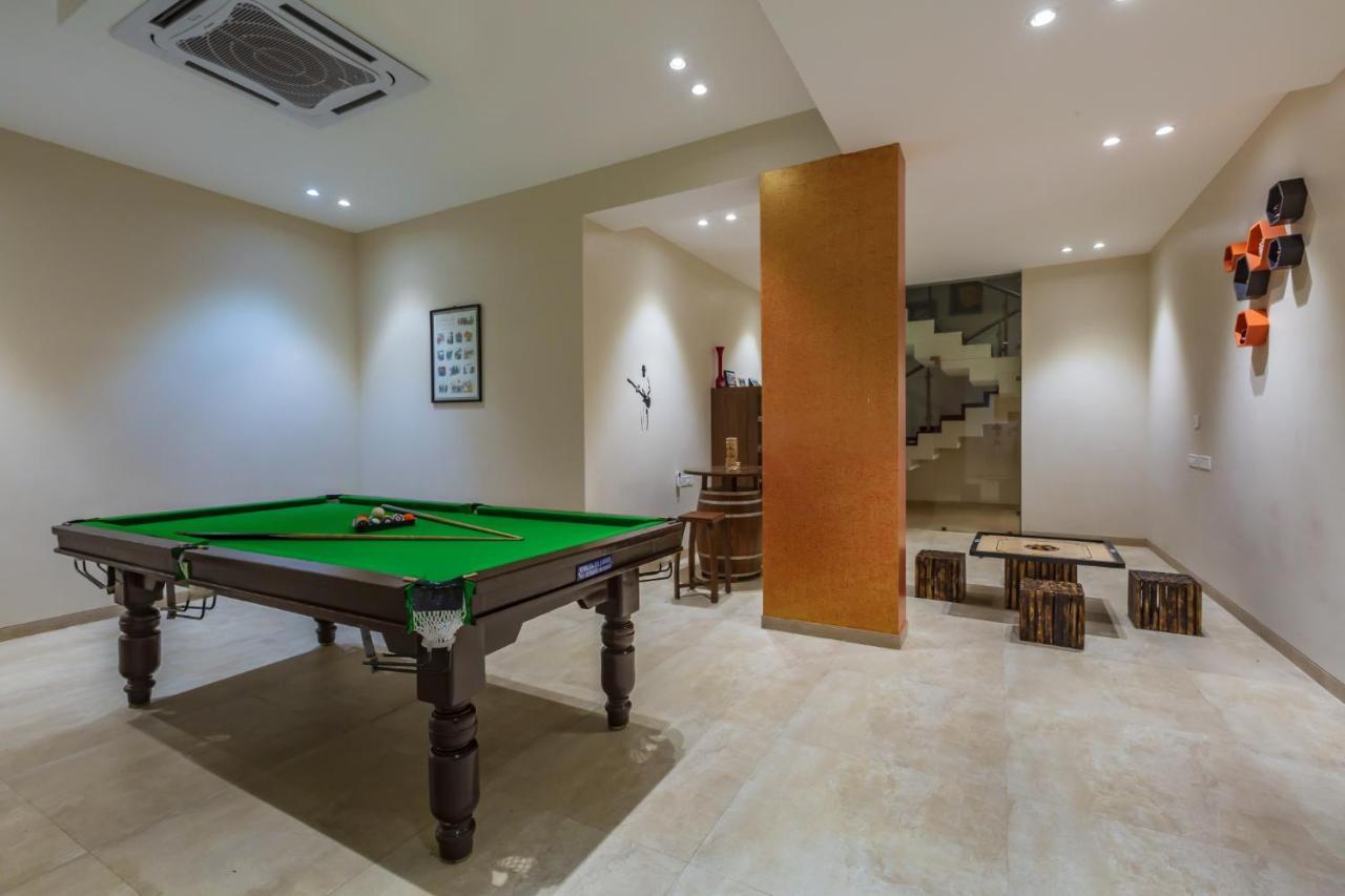 Saffronstays Aspen, Lonavala - Luxury Pool Villa With Games And Tv Room Near Bhushi Dam מראה חיצוני תמונה